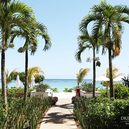Cap Ouest Luxury Beachfront Flic-en-Flacq Eksteriør billede