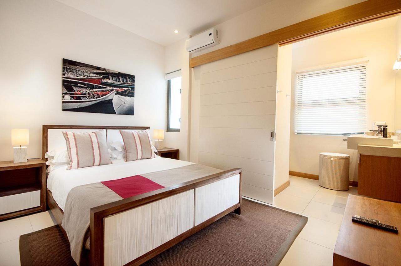 Cap Ouest Luxury Beachfront Flic-en-Flacq Eksteriør billede