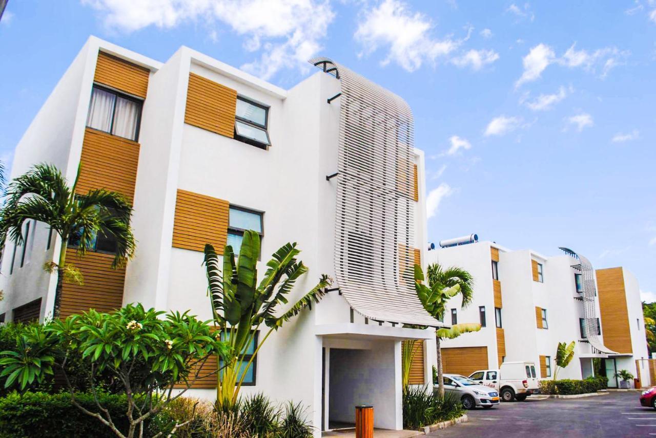 Cap Ouest Luxury Beachfront Flic-en-Flacq Eksteriør billede