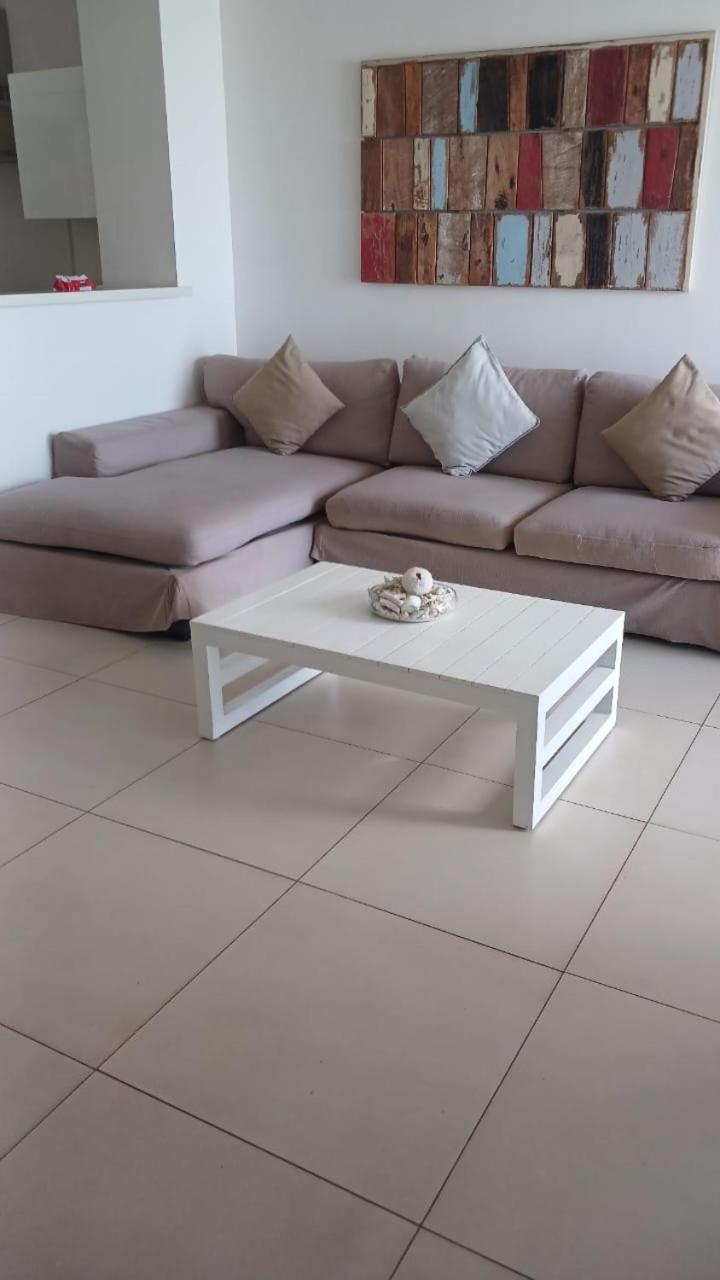 Cap Ouest Luxury Beachfront Flic-en-Flacq Eksteriør billede