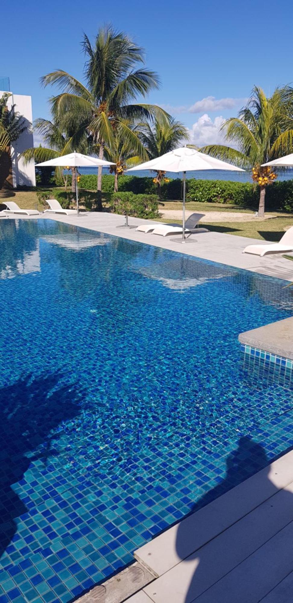 Cap Ouest Luxury Beachfront Flic-en-Flacq Eksteriør billede